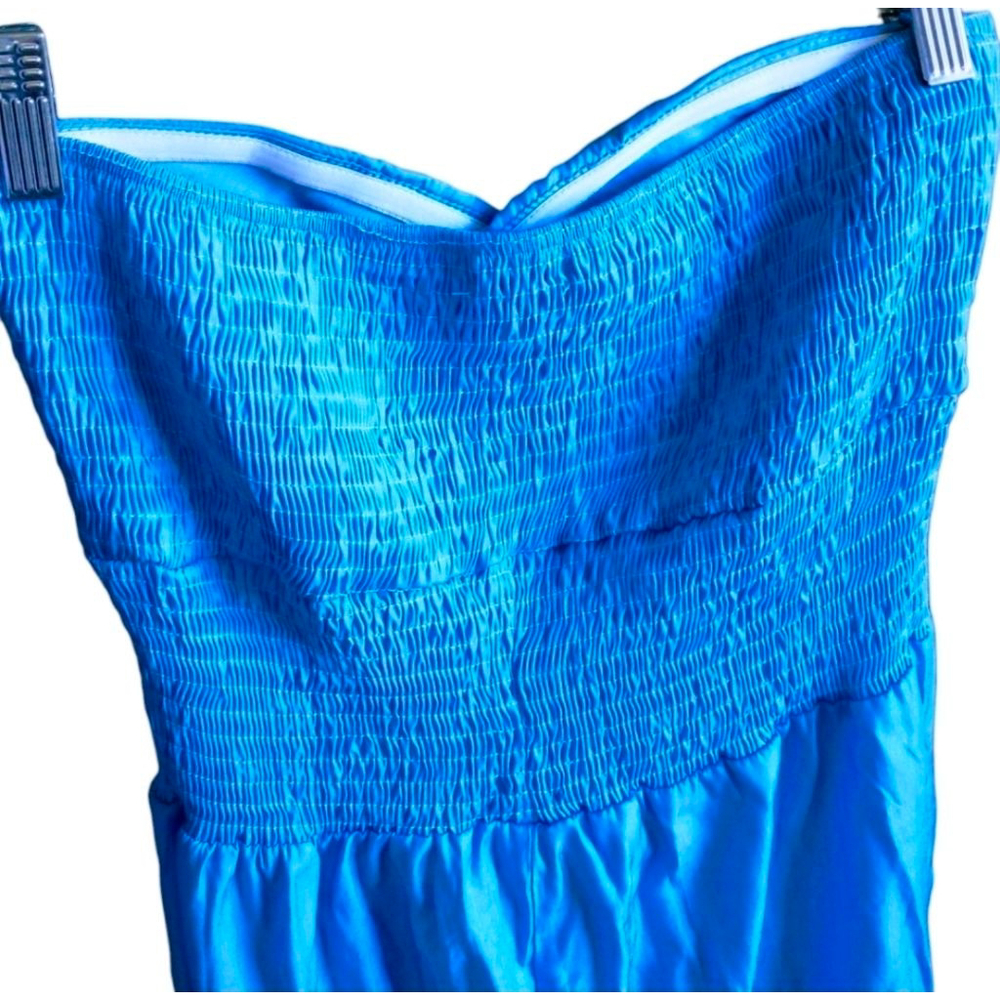 ChicMe Strapless Smocked Blue Jumpsuit – Size M - Picture 7 of 10